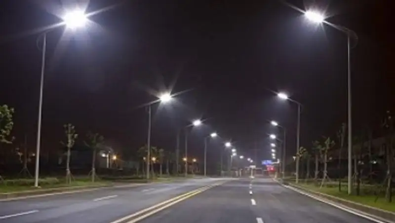 В Алматы началась масштабная модернизация системы уличного освещения