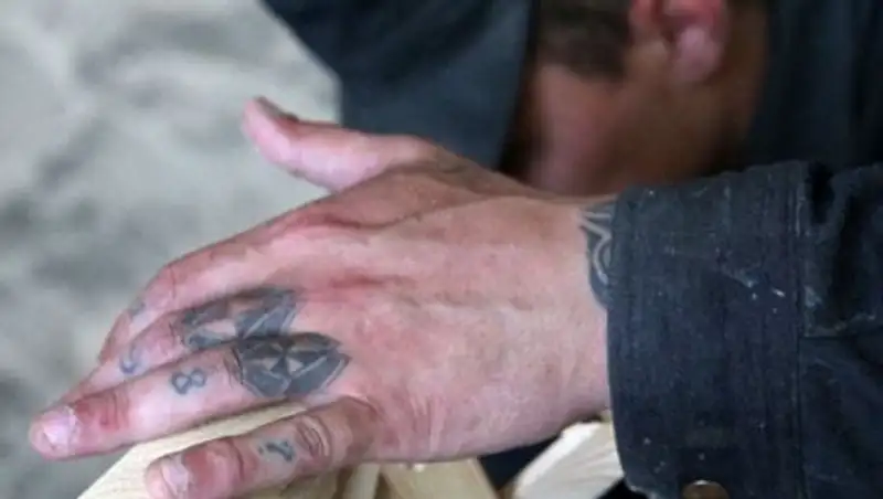 В Актау 56-летний мужчина подозревается в изнасиловании 22-летней девушки