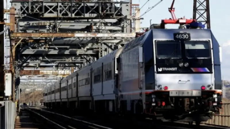 Задержанный за нападение на пассажиров поезда свалил вину на демона