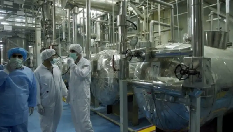 Иран и "шестерка" обсудят 7 декабря резолюцию по закрытию ядерного досье