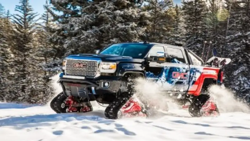 GMC рассекретил 450-сильный гусеничный пикап Sierra All Mountain