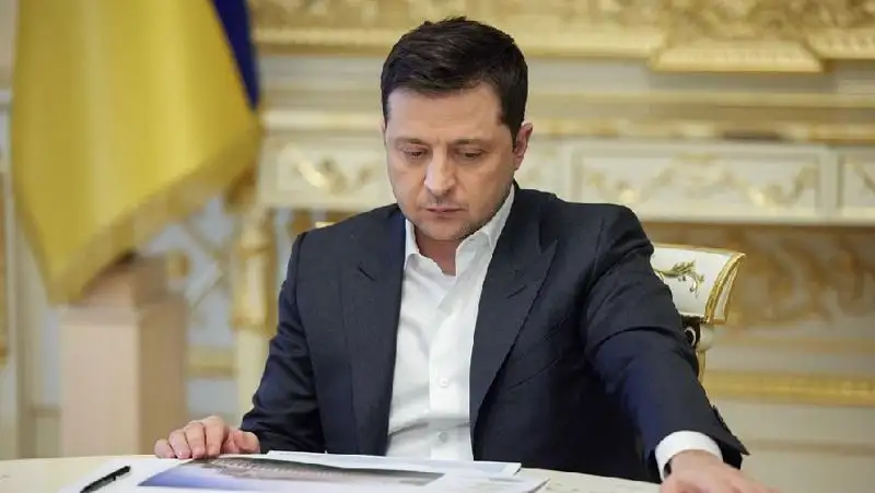 Зеленский провел консультации с Макроном, Шольцем и Байденом