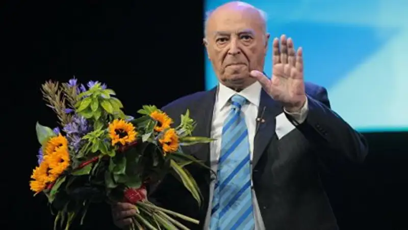 Этуша выпишут из больницы в конце недели