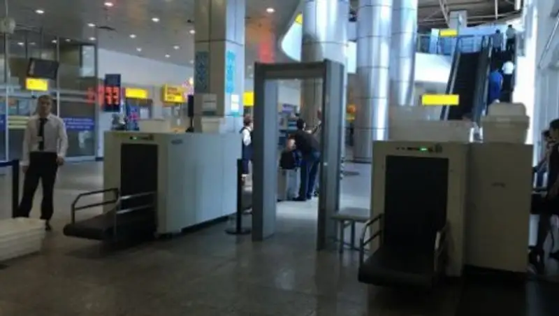 Меры безопасности усилены во всех аэропортах страны