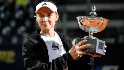 Теннис Титул 4 ракетка, фото - Новости Zakon.kz от 22.05.2023 07:40