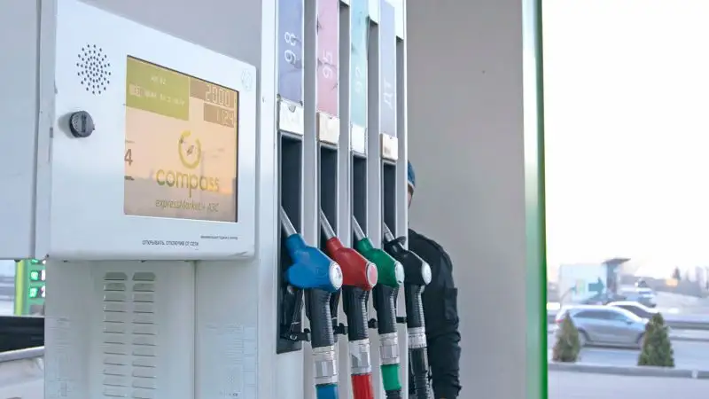 Налоговики будут передавать в Минэнерго информацию по продажам АЗС и газозаправок