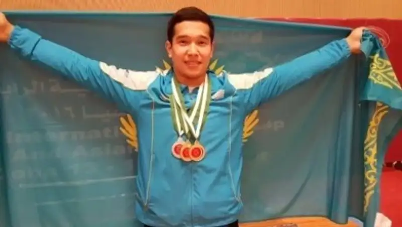 Казахстанский тяжелоатлет выиграл Кубок Азии