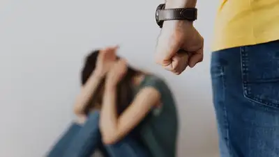 Казахстанцы страдают от бытового насилия , фото - Новости Zakon.kz от 29.06.2022 12:23