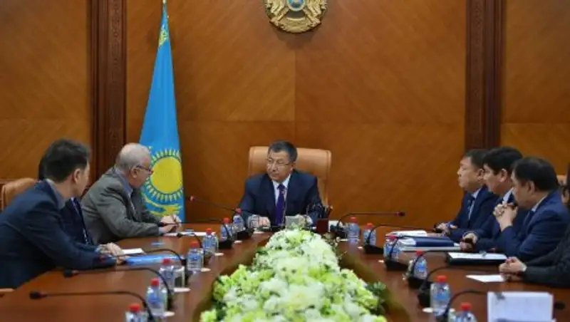 ОҚО-да ана мен бала өлімін азайту жайы қаралды