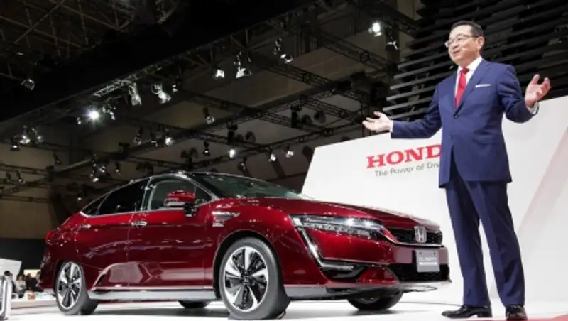 Компания Honda начала продажи водородного автомобиля