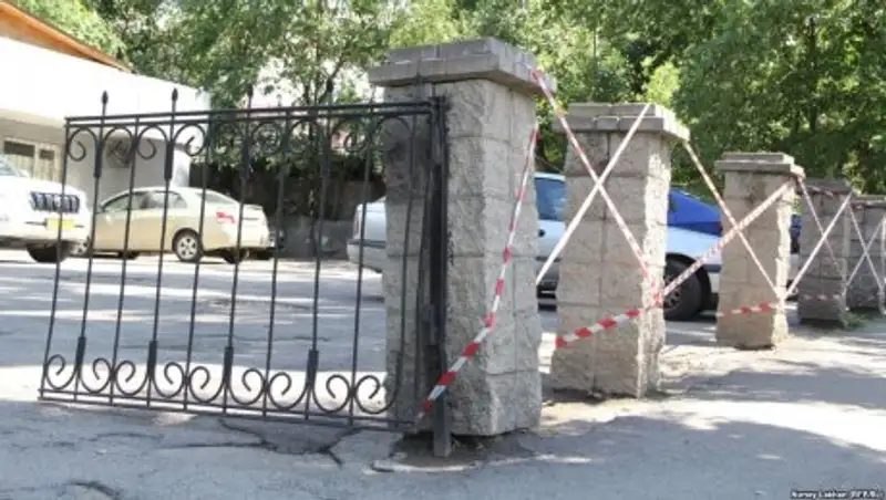 Где в Алматы останутся заборы, рассказали в акимате