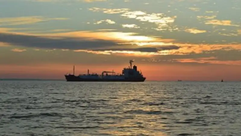 Парламент внес изменения в протокол о разграничении дна Каспия