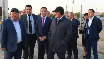 Пресс-служба акима Туркестанской области, фото - Новости Zakon.kz от 22.10.2019 17:52