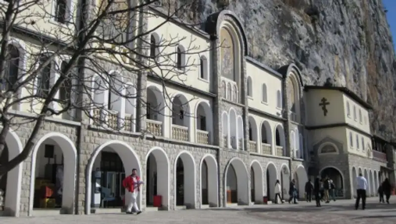 НАТО пригласила Черногорию присоединиться к альянсу