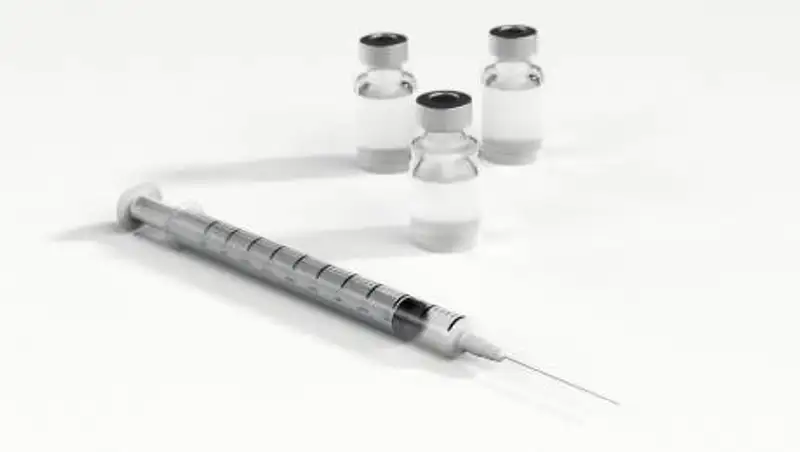 Всем жителям ЕС вакцин в 2021 году не хватит