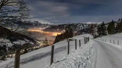 122 участка дорог закрыты в Казахстане из-за метели и гололеда, фото - Новости Zakon.kz от 10.01.2023 09:17