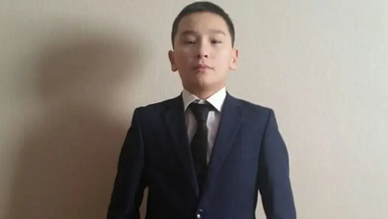 В Мангистауской области ученик 8-го класса спас троих детей во время пожара