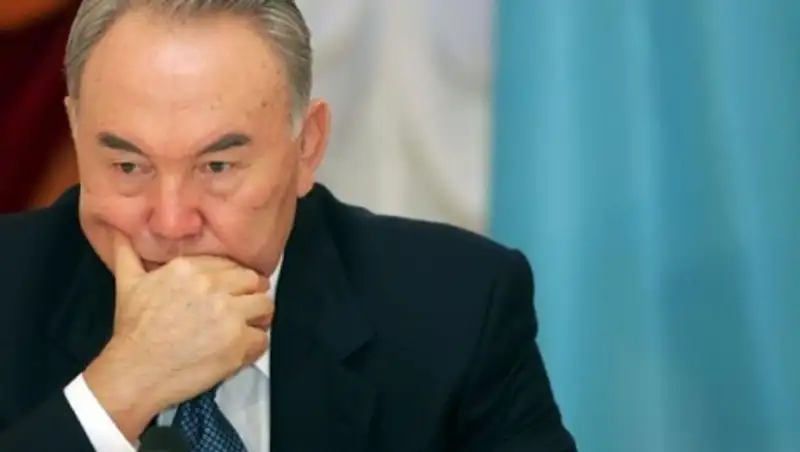 Назарбаев выразил соболезнования Эрдогану в связи с терактом в Анкаре