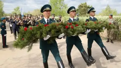 Zakon.kz, фото - Новости Zakon.kz от 09.05.2015 20:55