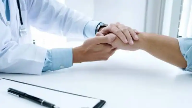 Сколько стоят анализы и прием врача для казахстацев