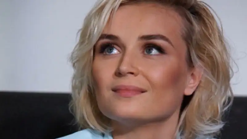 Гагарина рассказала о зарабатывающей на ее концертах мошеннице