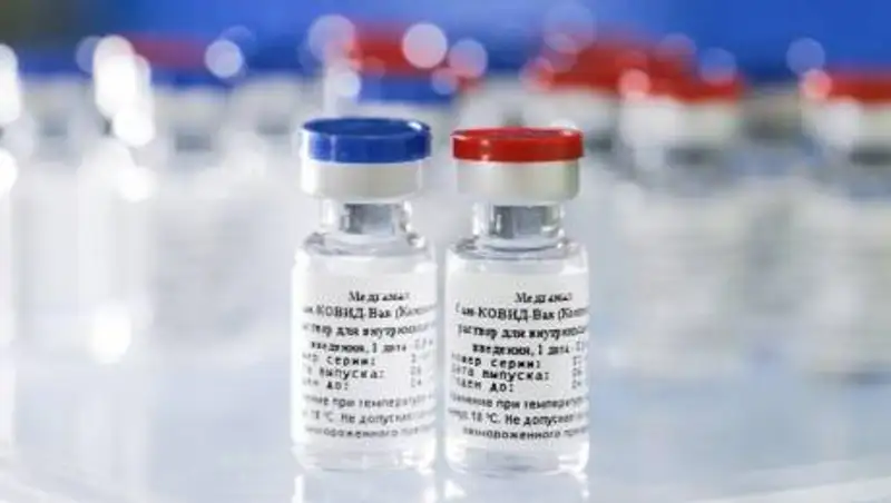 Появилось новое предупреждение в инструкции к вакцине "Спутник V"