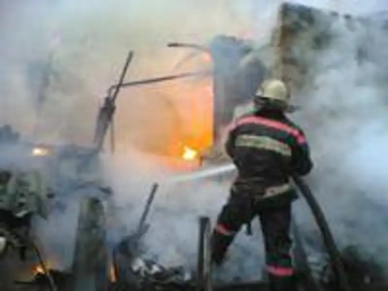Более 200 рабочих ГПЗ ТШО эвакуированы из-за возгорания пропановой установки, фото - Новости Zakon.kz от 09.12.2011 15:13