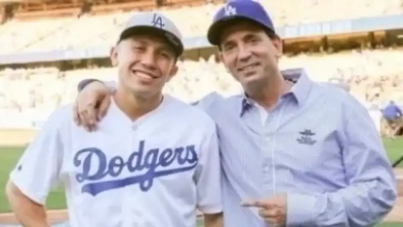 Том Леффлер: «Никто не хочет драться с Геннадием Головкиным»