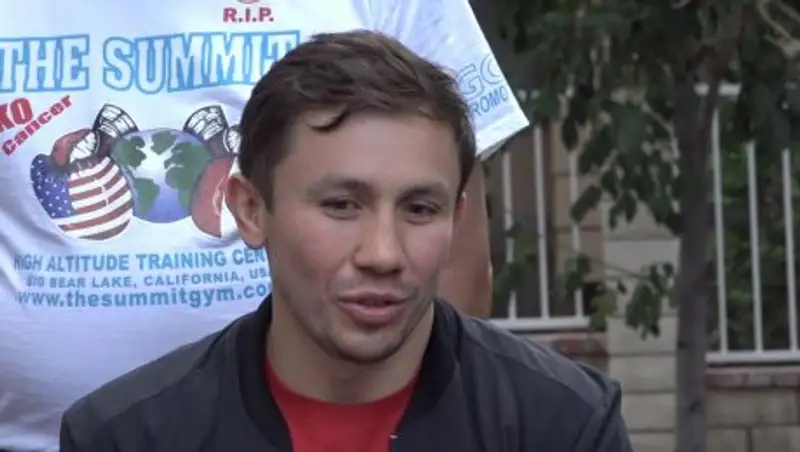 "Поступил не как мужчина" - Головкин об Альваресе