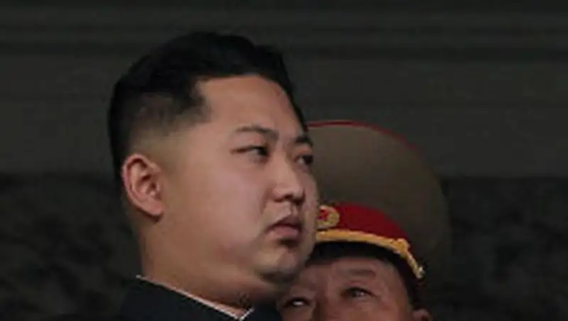 СМИ: Ким Чен Ын скрывается от публики из-за боязни переворота