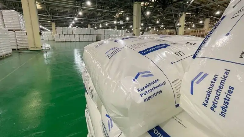 Первый поезд с казахстанским полипропиленом с завода KPI ушел на экспорт