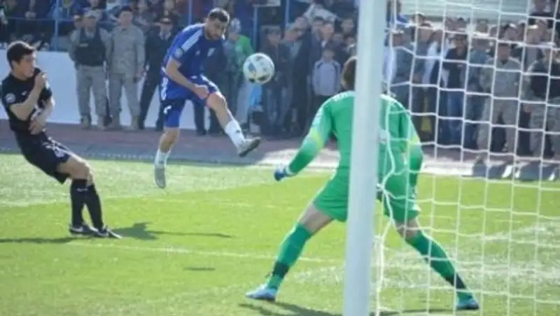 Состоялись матчи первого тура Премьер-Лиги