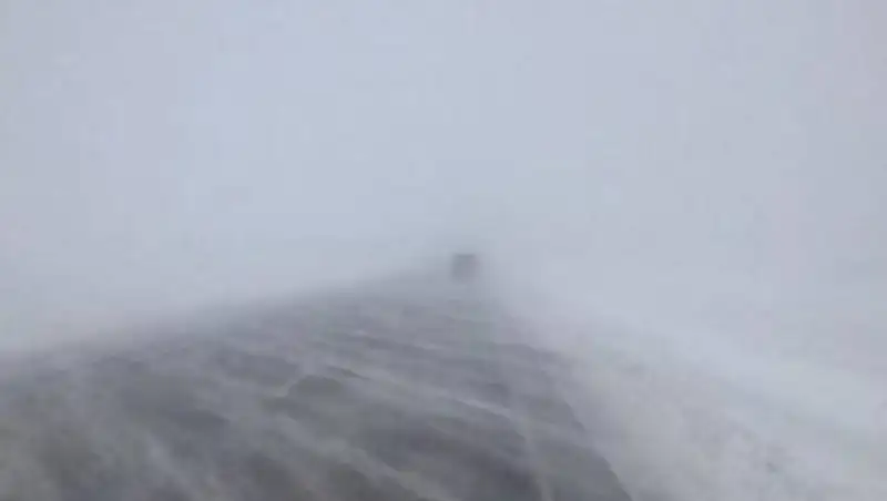 Снег, туман и гололед: в каких областях объявлено штормовое предупреждение