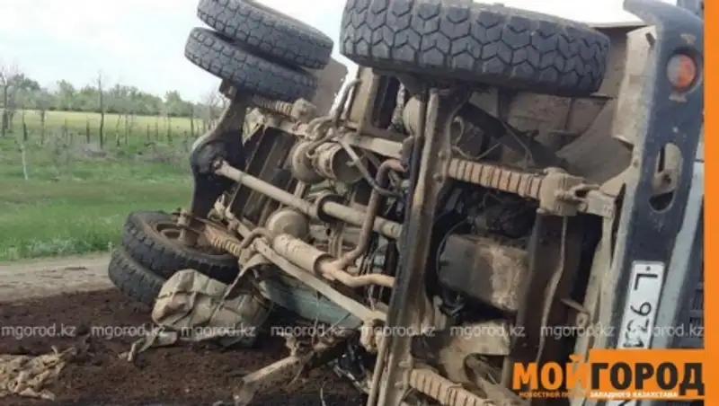 В ЗКО в жутком ДТП погибли два человека