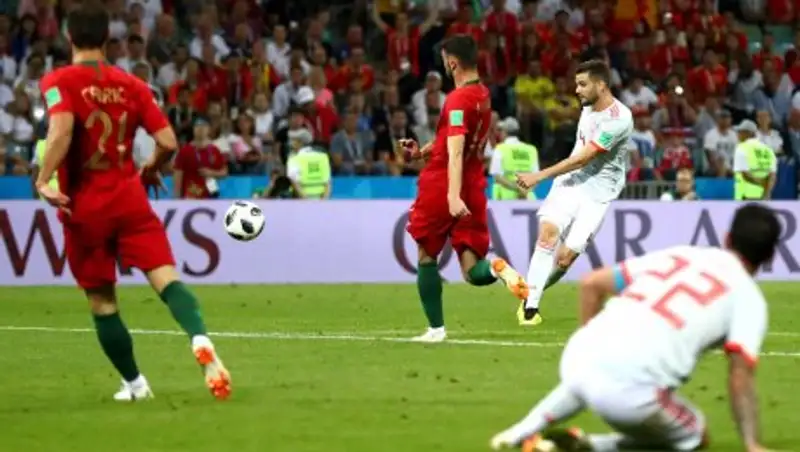 Португалия - Испания: Роналду оформил первый хет-трик