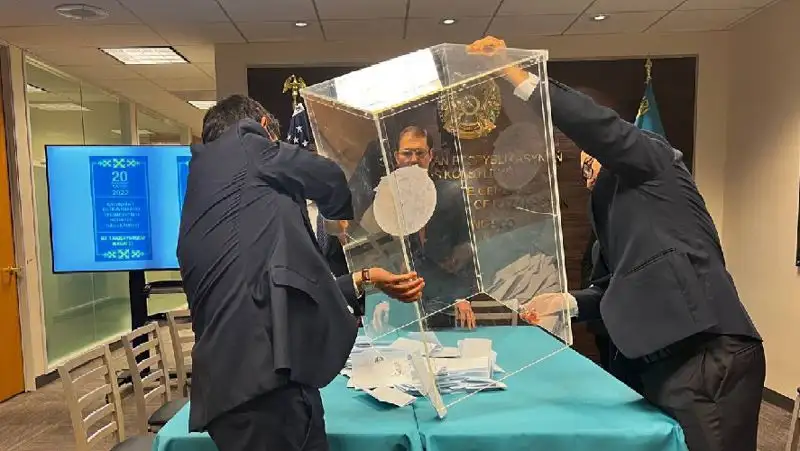 МИД: Завершил работу последний избирательный участок за рубежом