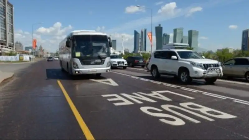 В Астане появится новая выделенная полоса для автобусов