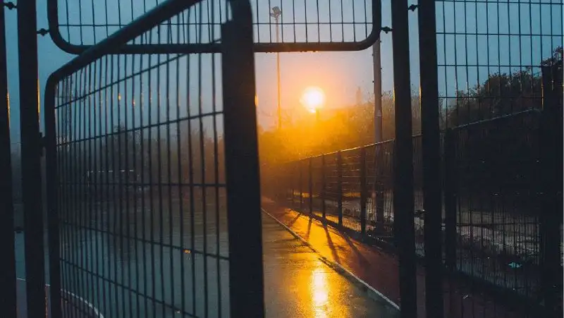 Боеприпасы, оружие и электрошокеры – какие запрещенные предметы хотели ввезти в РК