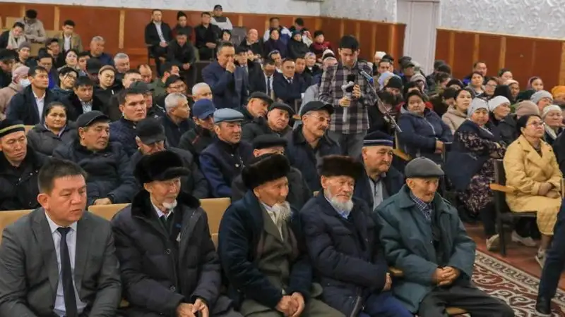 Нуржан Нуржигитов выслушал вопросы и предложения жуалынцев 