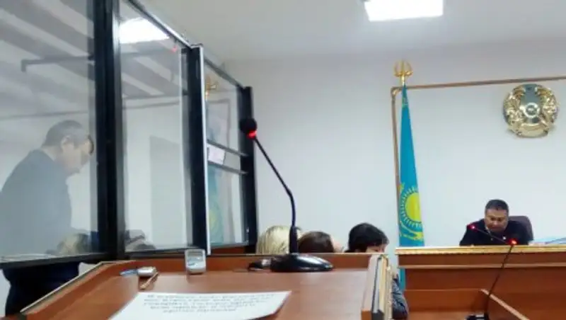 В Актобе осудили подполковника КНБ
