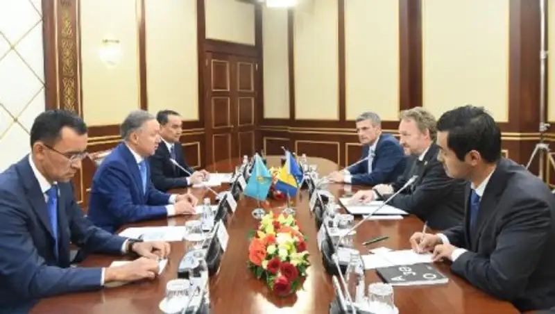 Нурлан Нигматулин провел встречу с Президентом Боснии и Герцеговины