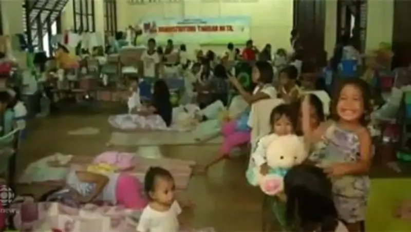 Тайфун на Филиппинах унес жизни более 20 человек