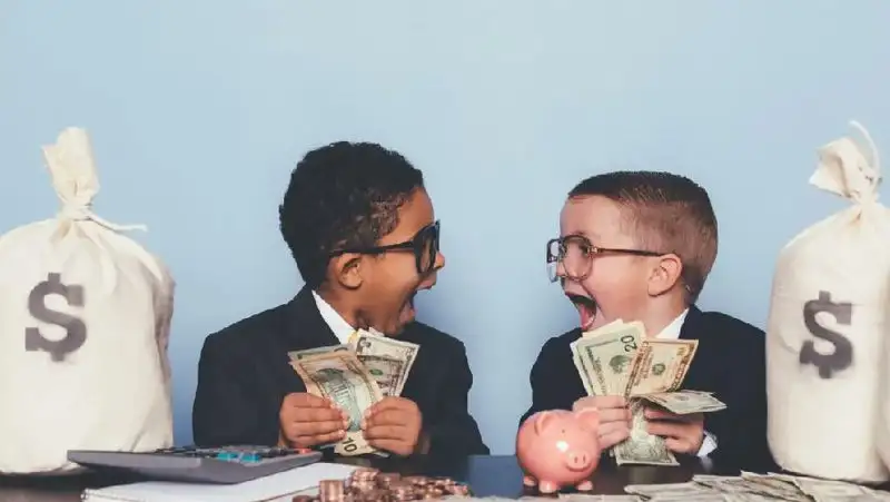 Астролог назвала Топ-5 богатых счастливчиков по знаку зодиака