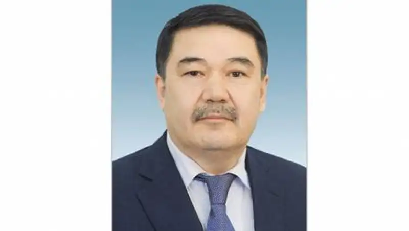 Назначен директор Института парламентаризма