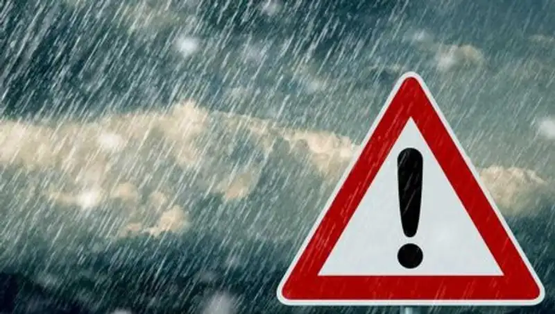 Дождь, снег и гололед: в ряде областей Казахстана объявлено штормовое предупреждение