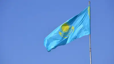 Утверждены правила уничтожения флага и герба не соответствующих стандартам, фото - Новости Zakon.kz от 23.06.2023 12:03
