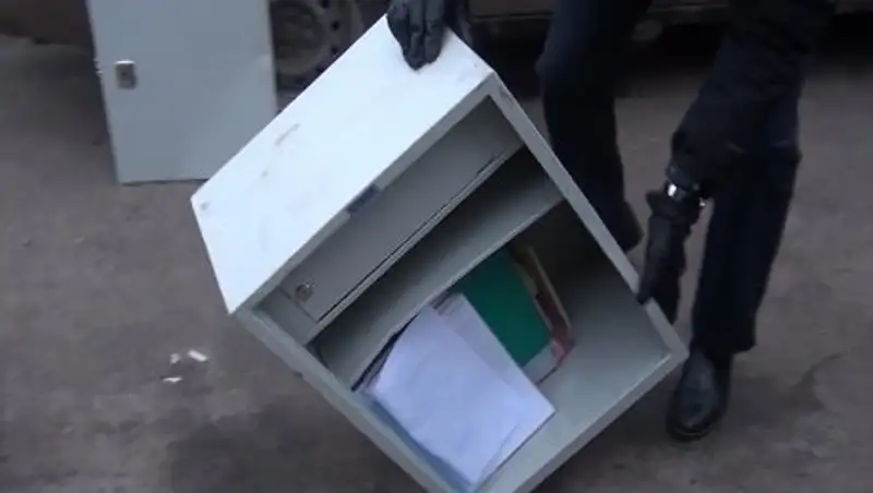 Из мечети в Алматинской области украли сейф с деньгами