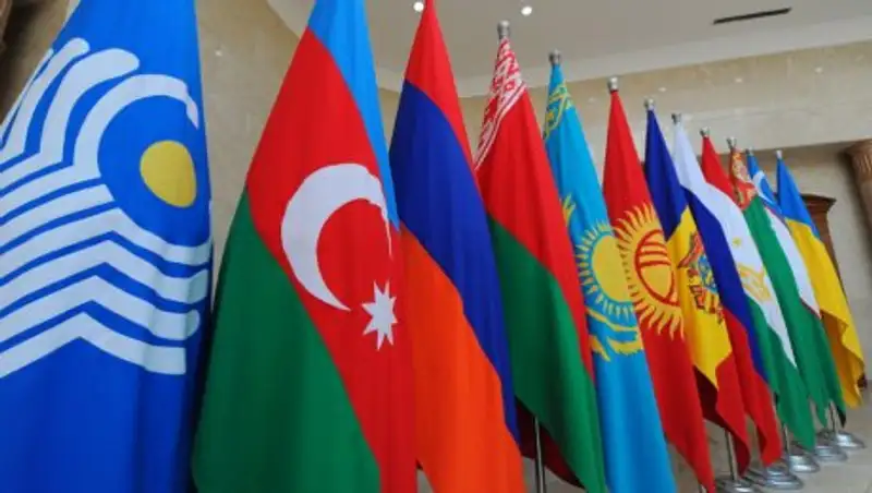 Президент Казахстана принимает участие в заседании Совета глав государств СНГ в Сочи