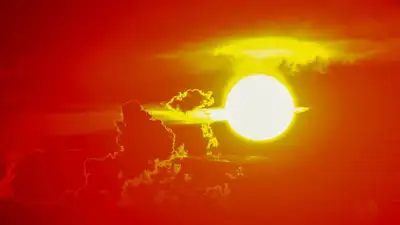 Фейк о 50-градусной жаре во всем мире рассылают в WhatsApp, фото - Новости Zakon.kz от 16.06.2023 15:31