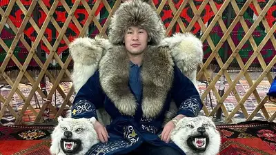 Шавкат Рахмонов сделал фото с волками, фото - Новости Zakon.kz от 03.04.2023 08:18